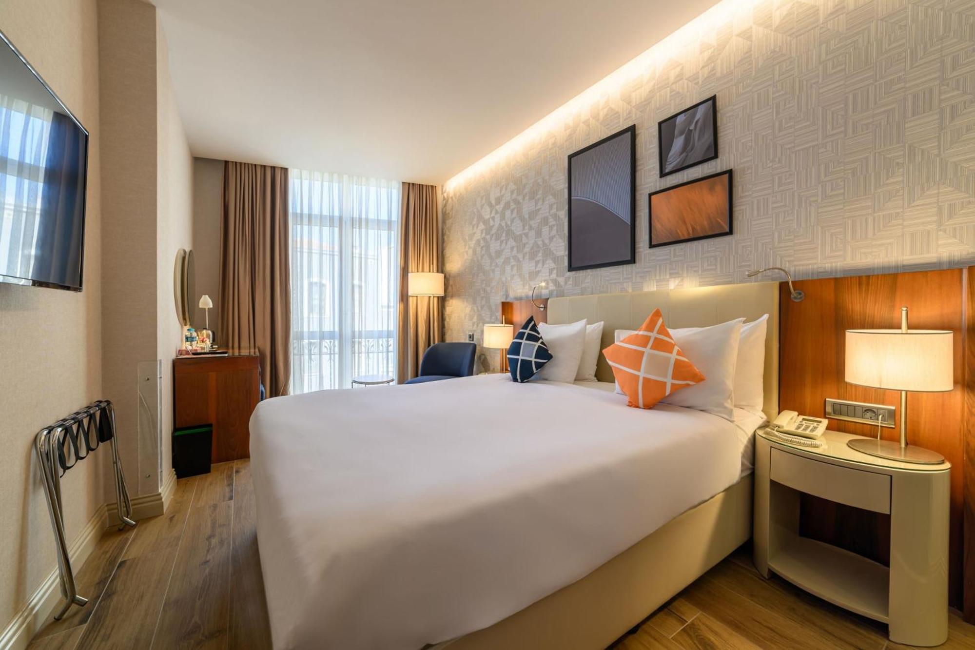 Four Points Flex By Sheraton Taksim Square Hotel Stambuł